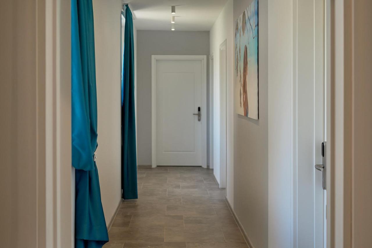 בודווה Garni Hotel Larimar מראה חיצוני תמונה