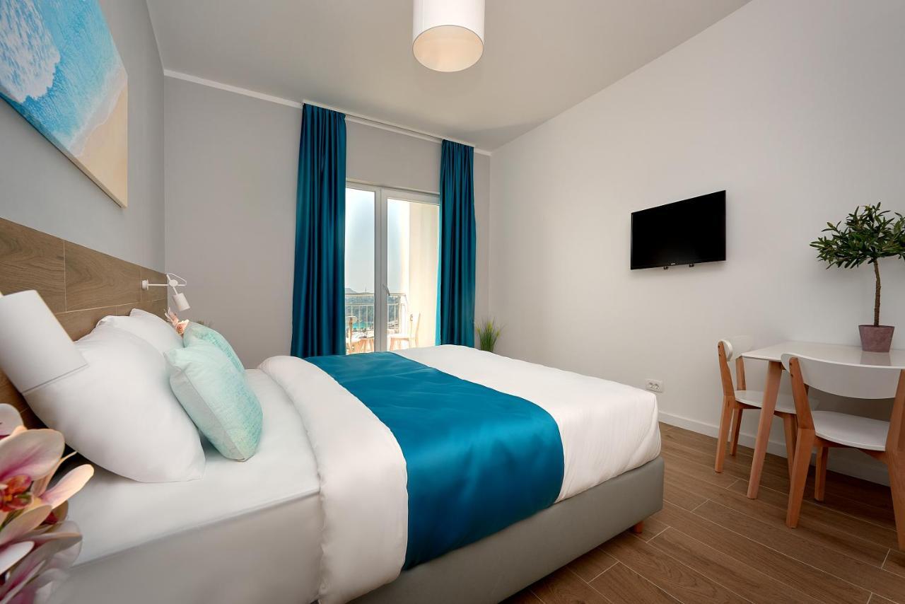בודווה Garni Hotel Larimar מראה חיצוני תמונה