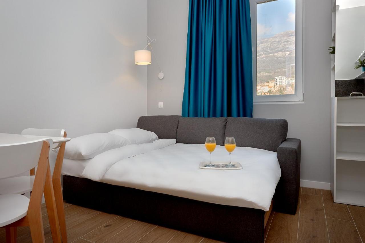 בודווה Garni Hotel Larimar מראה חיצוני תמונה