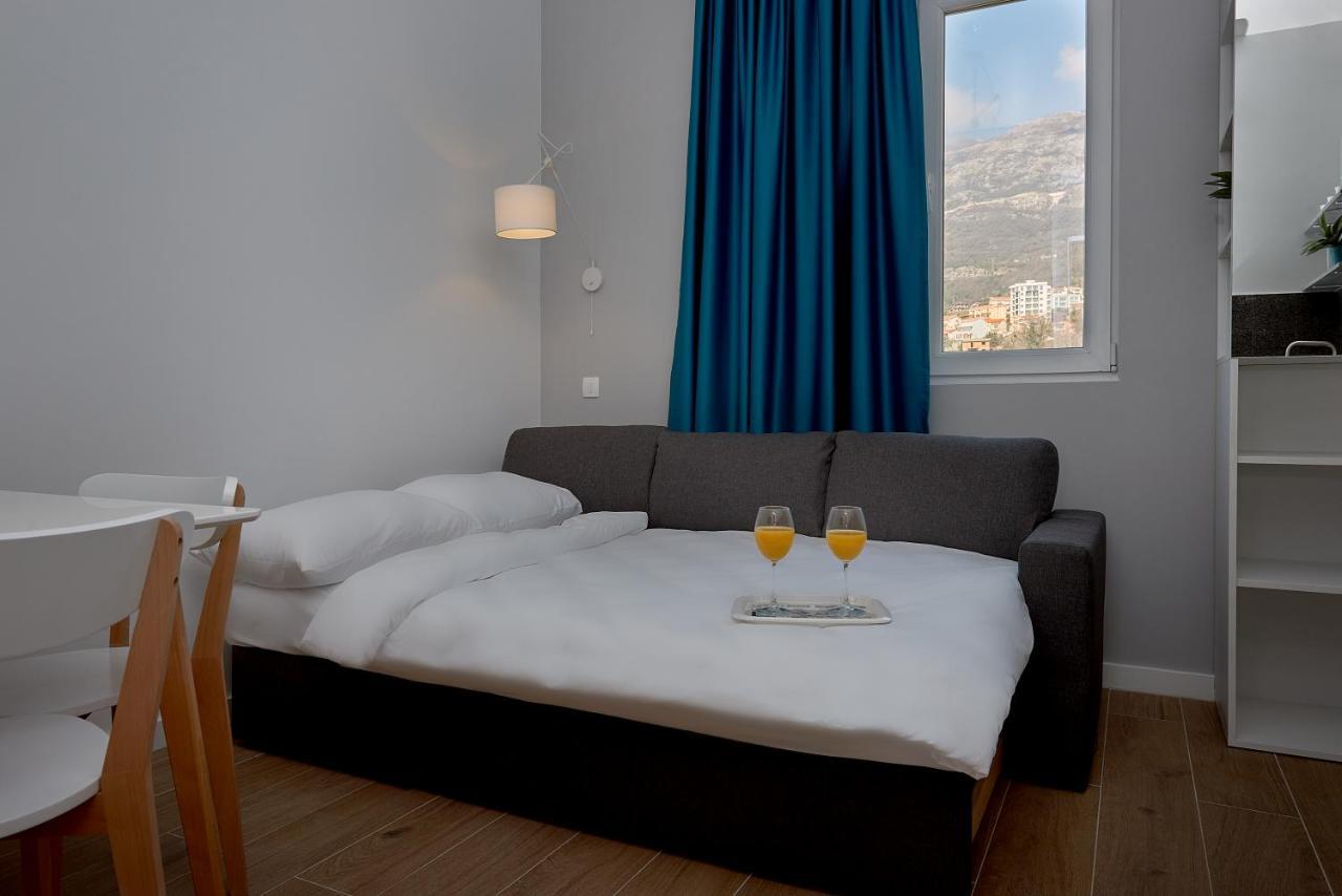 בודווה Garni Hotel Larimar מראה חיצוני תמונה