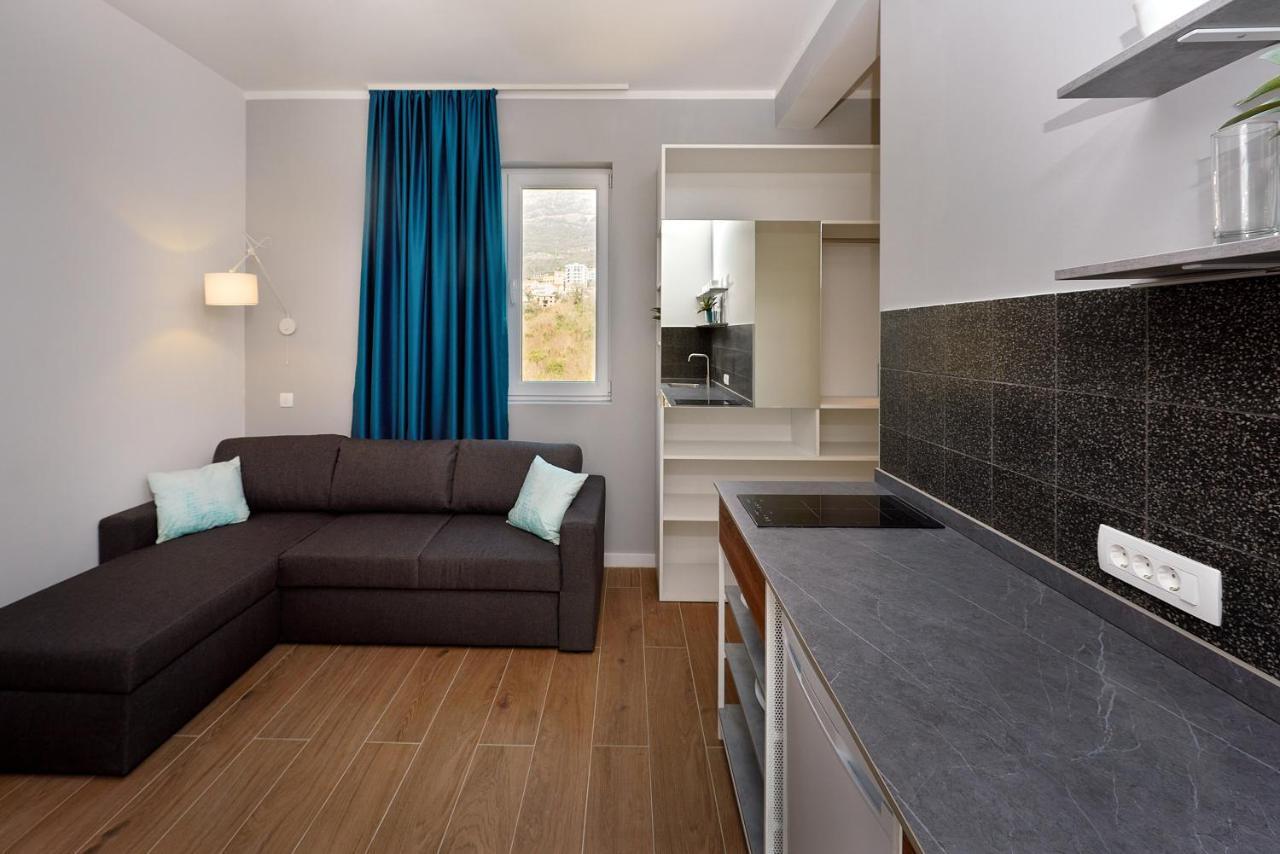 בודווה Garni Hotel Larimar מראה חיצוני תמונה