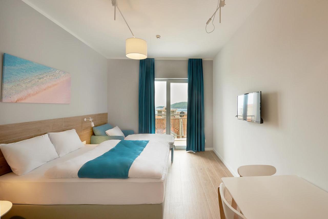בודווה Garni Hotel Larimar מראה חיצוני תמונה