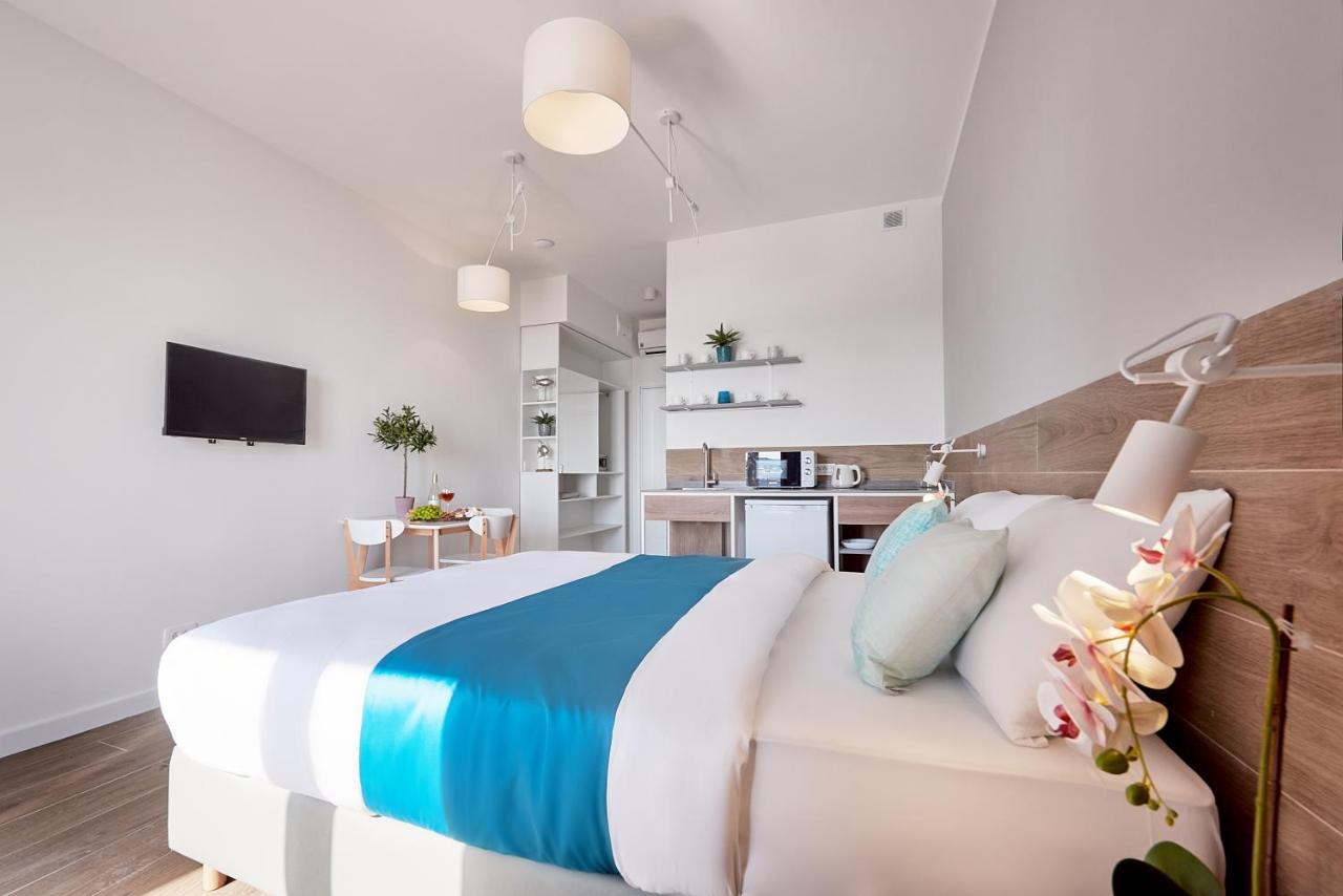 בודווה Garni Hotel Larimar מראה חיצוני תמונה